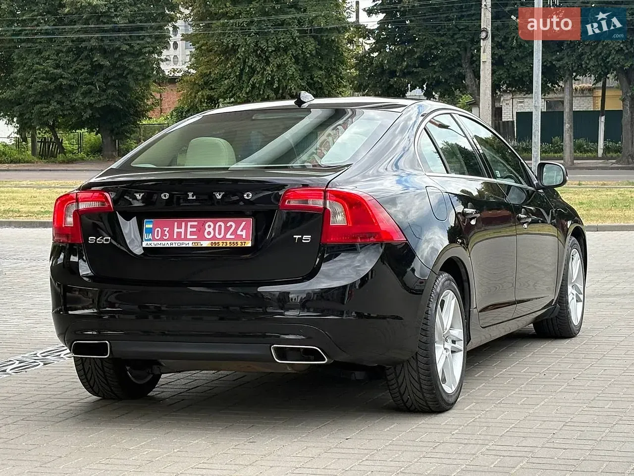 Volvo S60 2014 photo 5