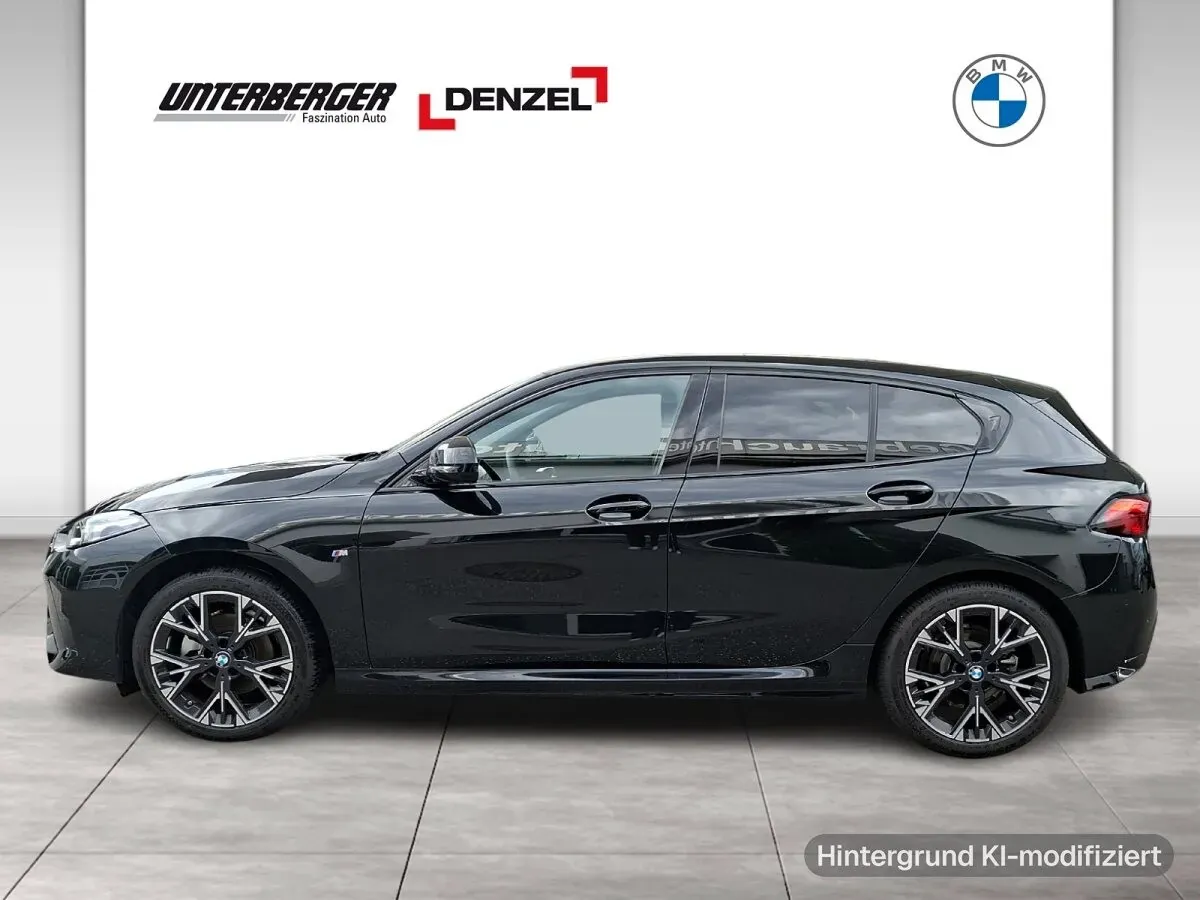 BMW 1 Series 2024 photo 3