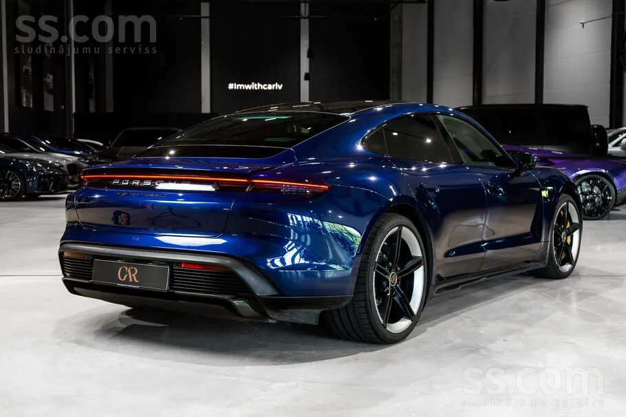 Porsche Taycan 2021 photo 4
