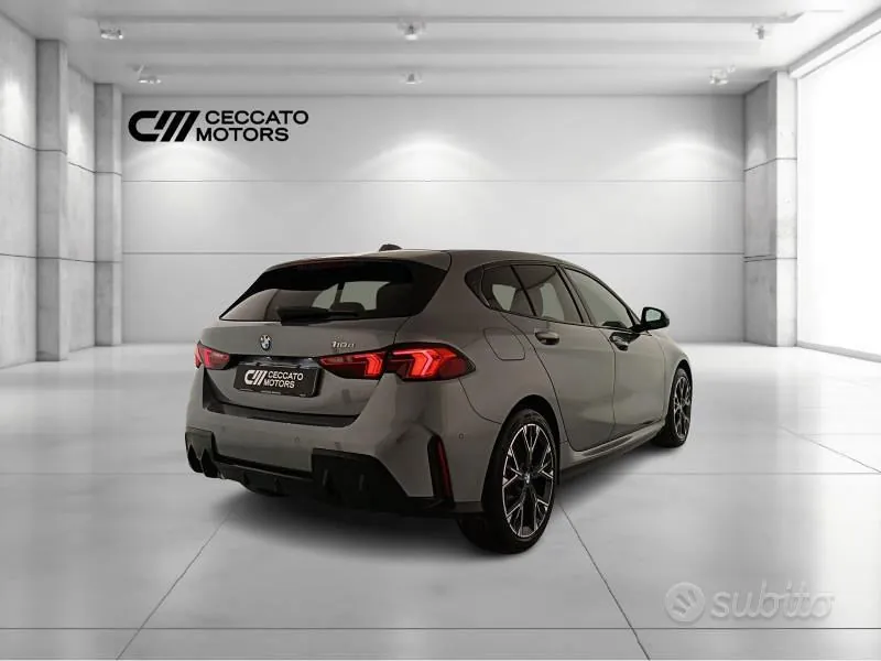 BMW 1 Series 2025 photo 4