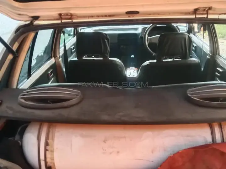 Suzuki Khyber