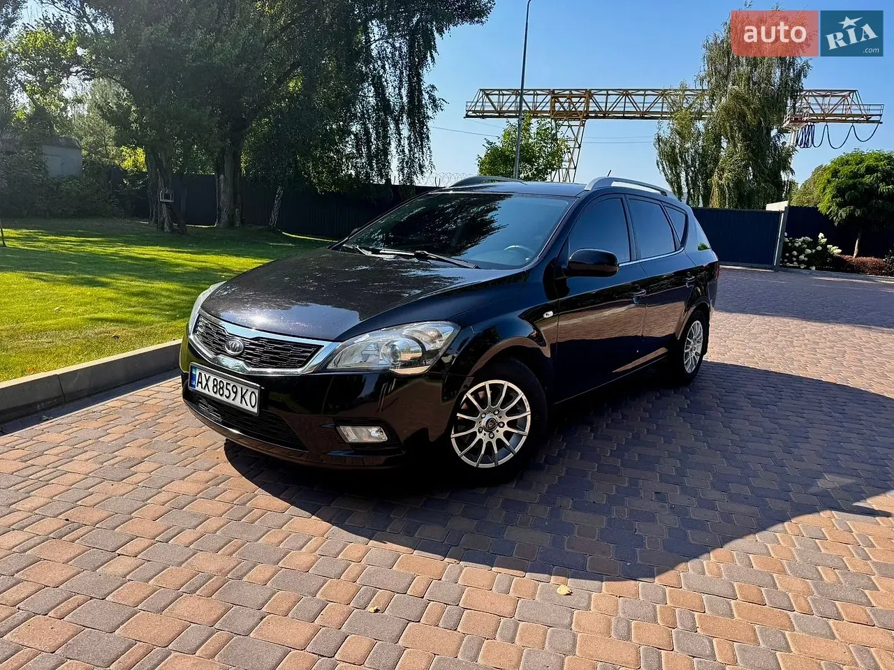 Kia Ceed 2011 photo 2