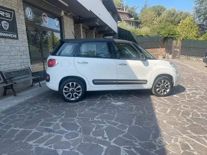 Fiat 500L 2014 photo 3