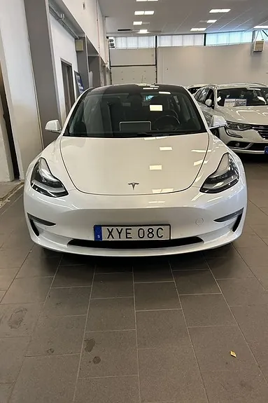 Tesla Model 3 2019 photo 3