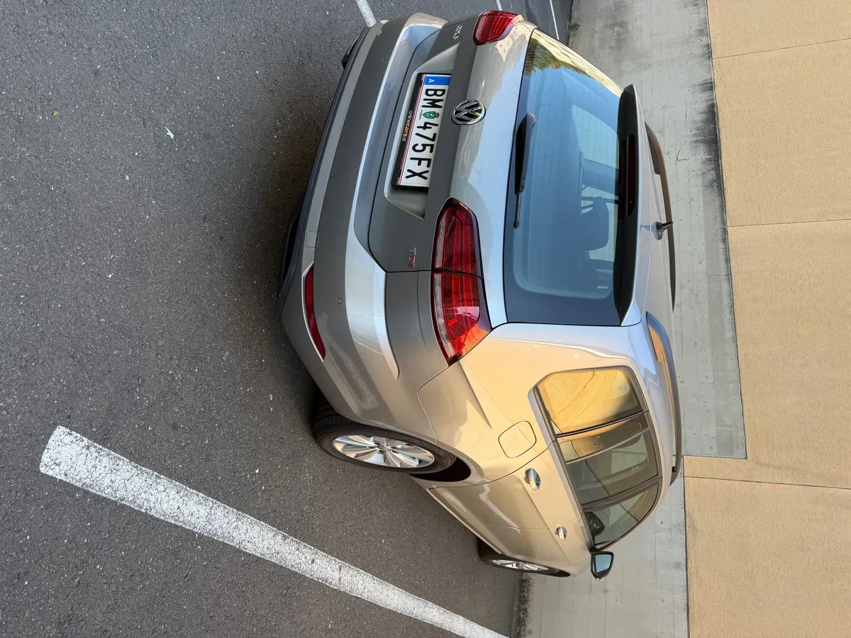 Volkswagen Golf 2018 photo 2