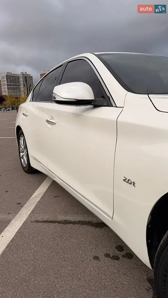 Infiniti Q50 2016 photo 5