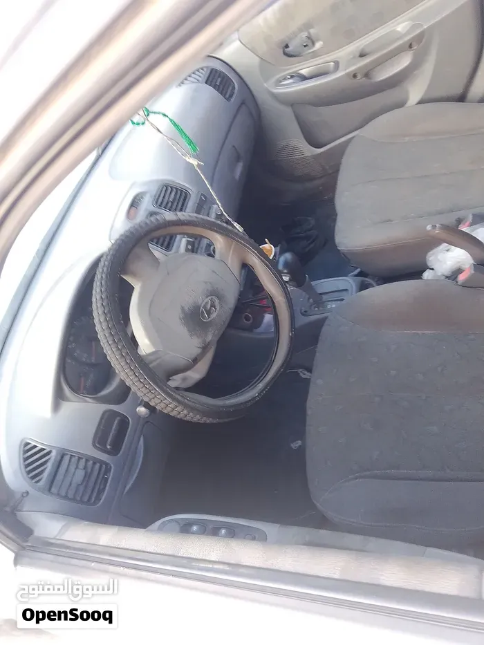 Hyundai Verna 2005 photo 5