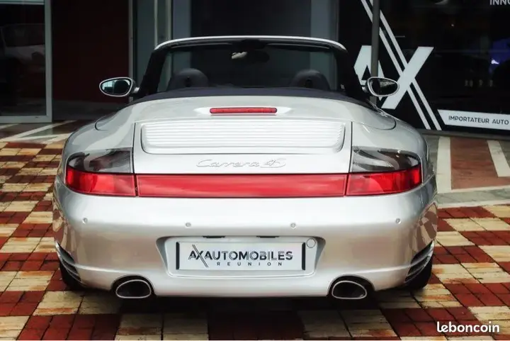 Porsche 911 2004 photo 2