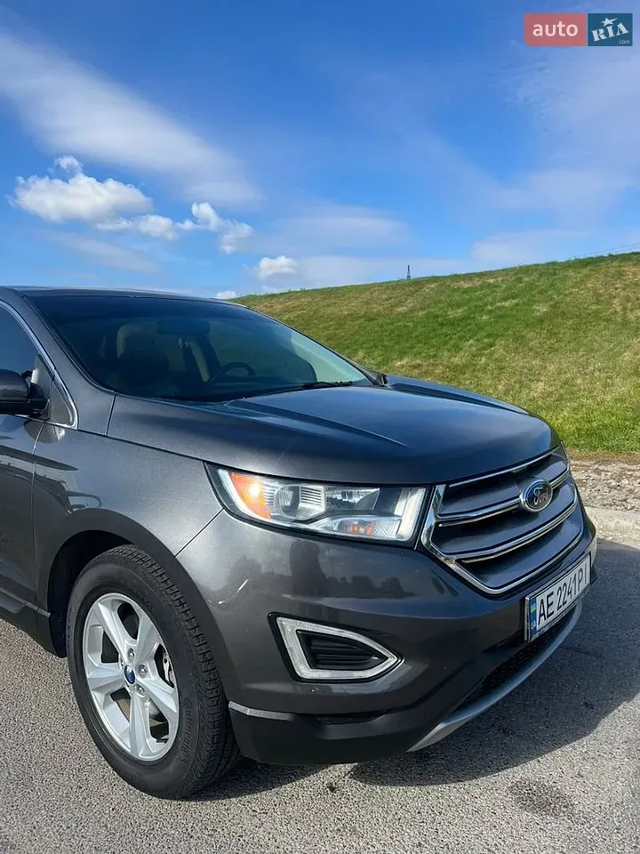 Ford Edge 2015 photo 2