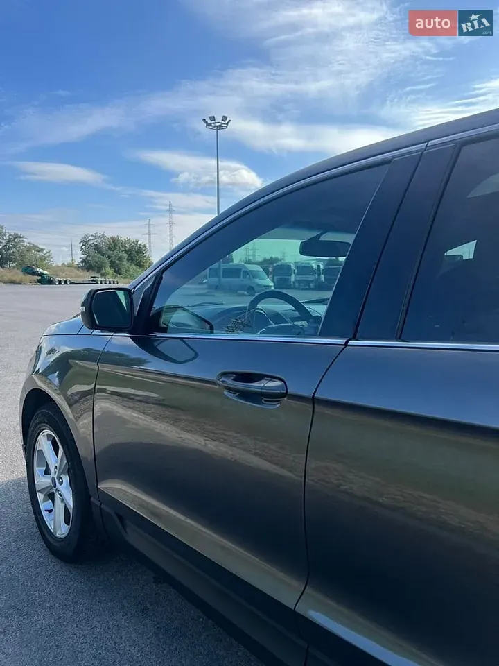 Ford Edge 2015 photo 5