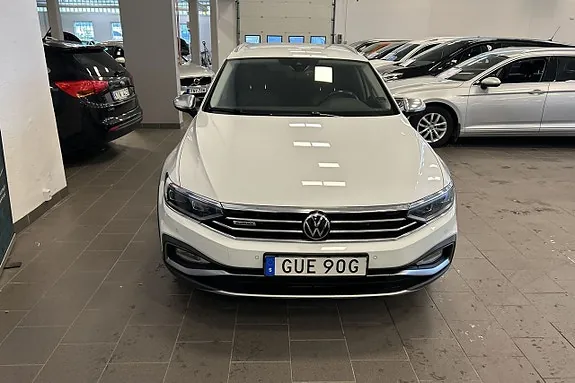 Volkswagen Passat 2021 photo 3