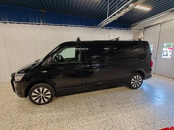 Volkswagen Transporter 2017 photo 2