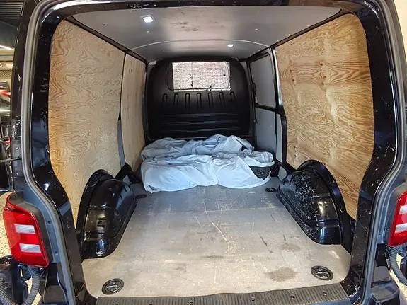Volkswagen Transporter 2017 photo 5
