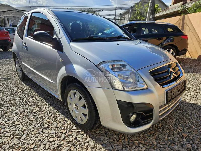 Citroen C2 2010 photo 3