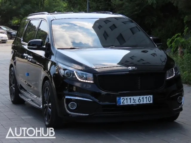 Kia Carnival 2016 photo 2