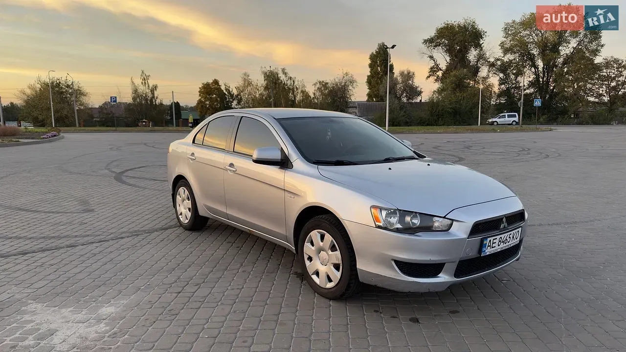 Mitsubishi Lancer