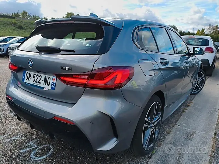 BMW 118I 2023 photo 2