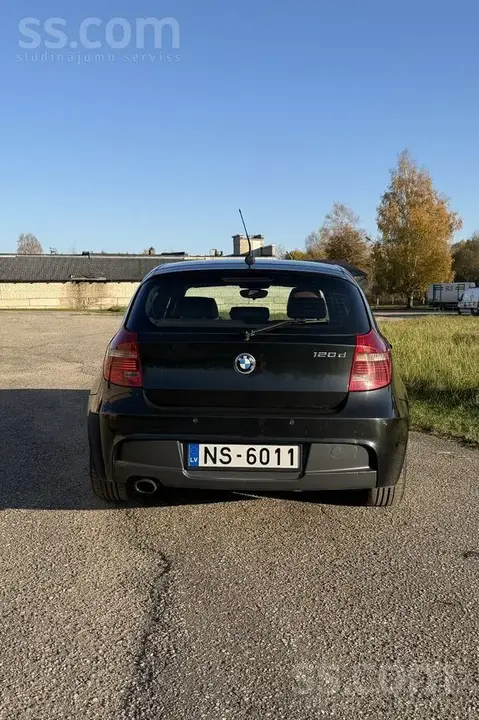 BMW 120D 2008 photo 3