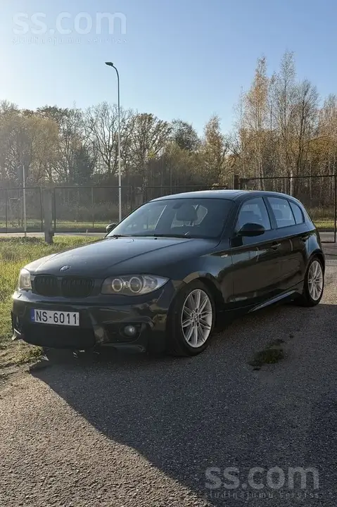 BMW 120D 2008 photo 2