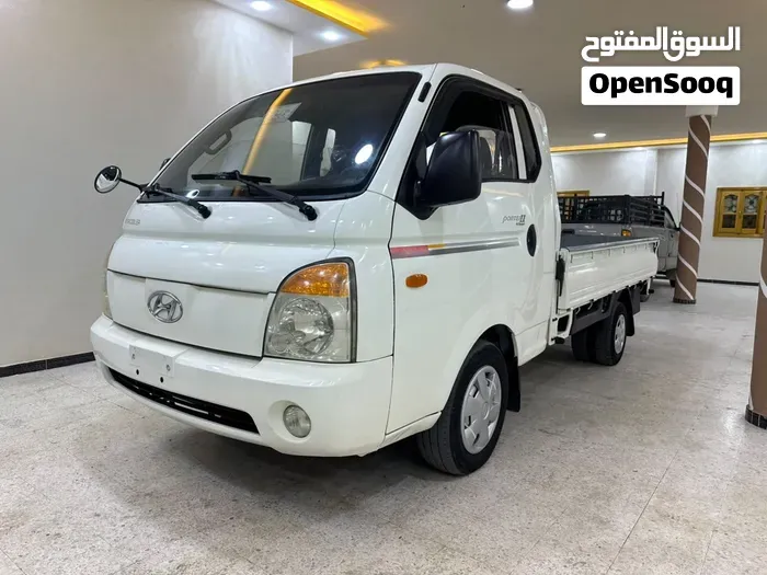 Hyundai H 100