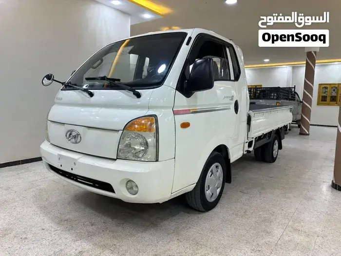 Hyundai H 100