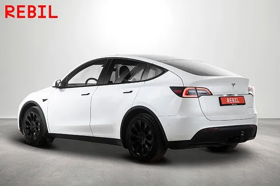 Tesla Model Y 2024 photo 5