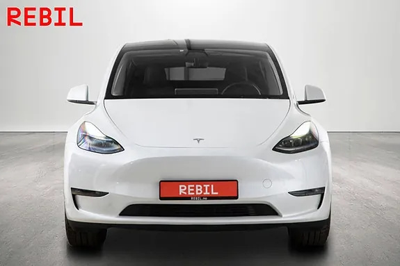 Tesla Model Y 2024 photo 3