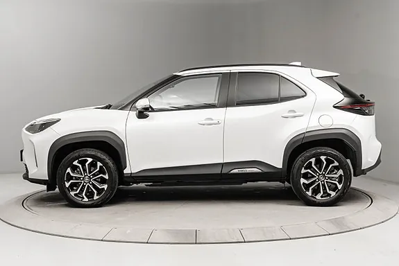 Toyota Yaris Cross 2023 photo 2