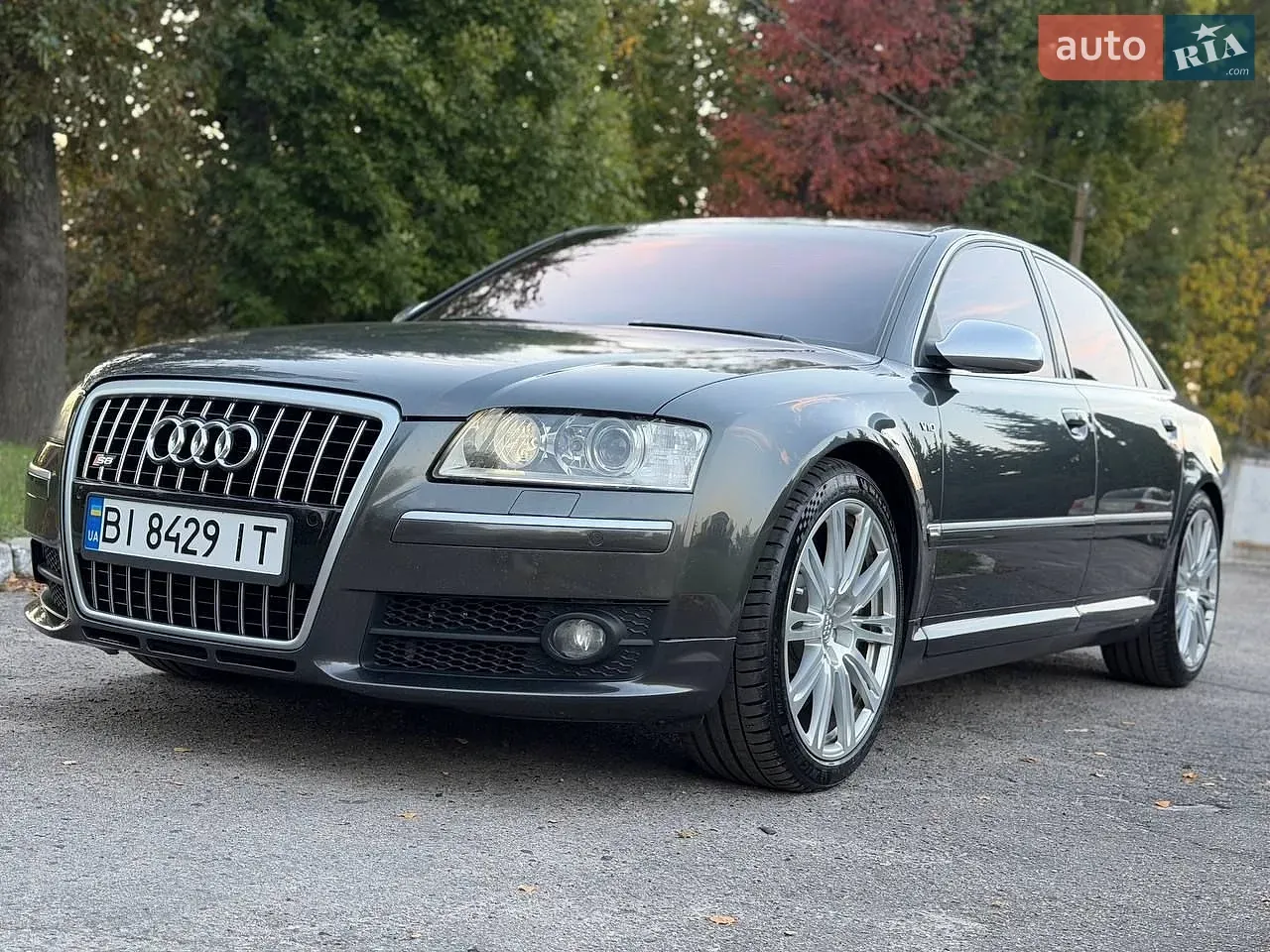 Audi S8 2007 photo 2