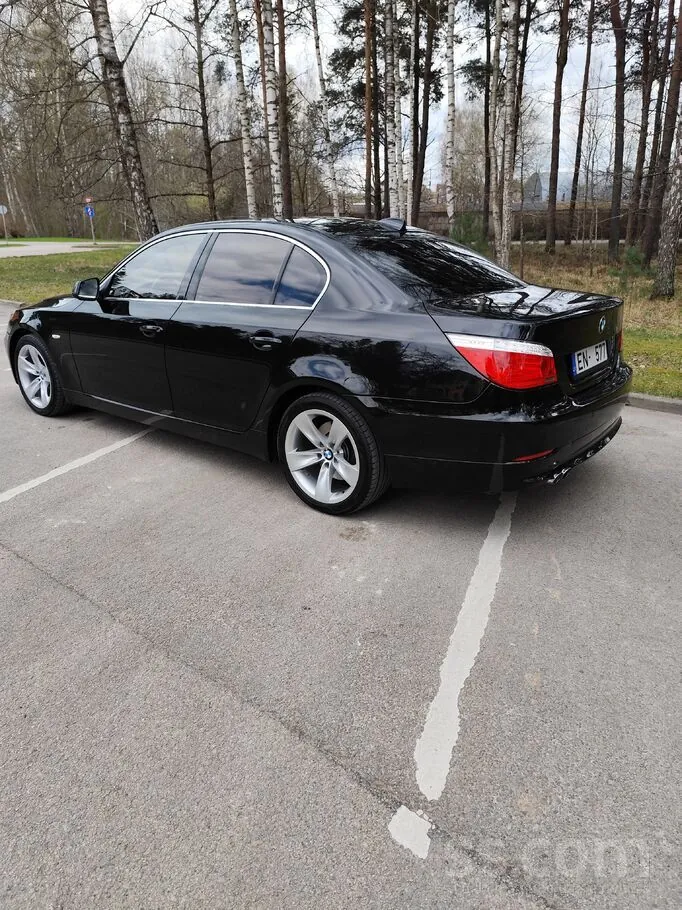 BMW 530D 2009 photo 2