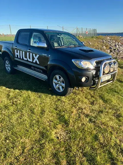 Toyota Hilux 2010 photo 4