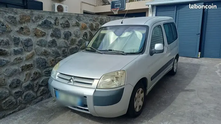 Citroen Berlingo 2008 photo 2
