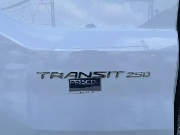 Ford Transit 2022 photo 5
