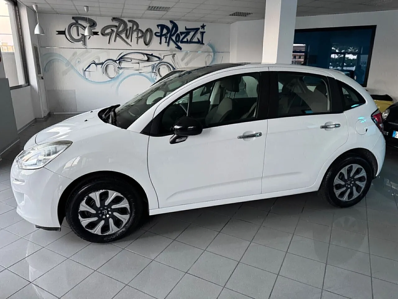 Citroen C3 2013 photo 3