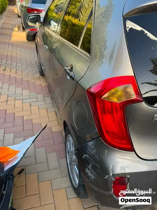 Kia Picanto 2012 photo 2