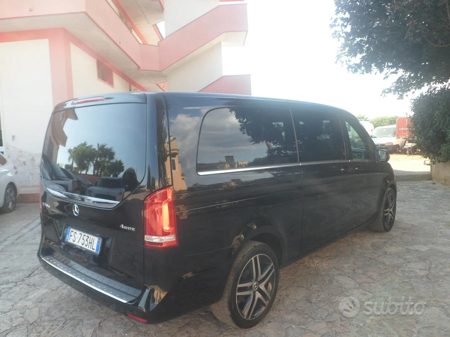 Mercedes-Benz V-Class 2019 photo 4
