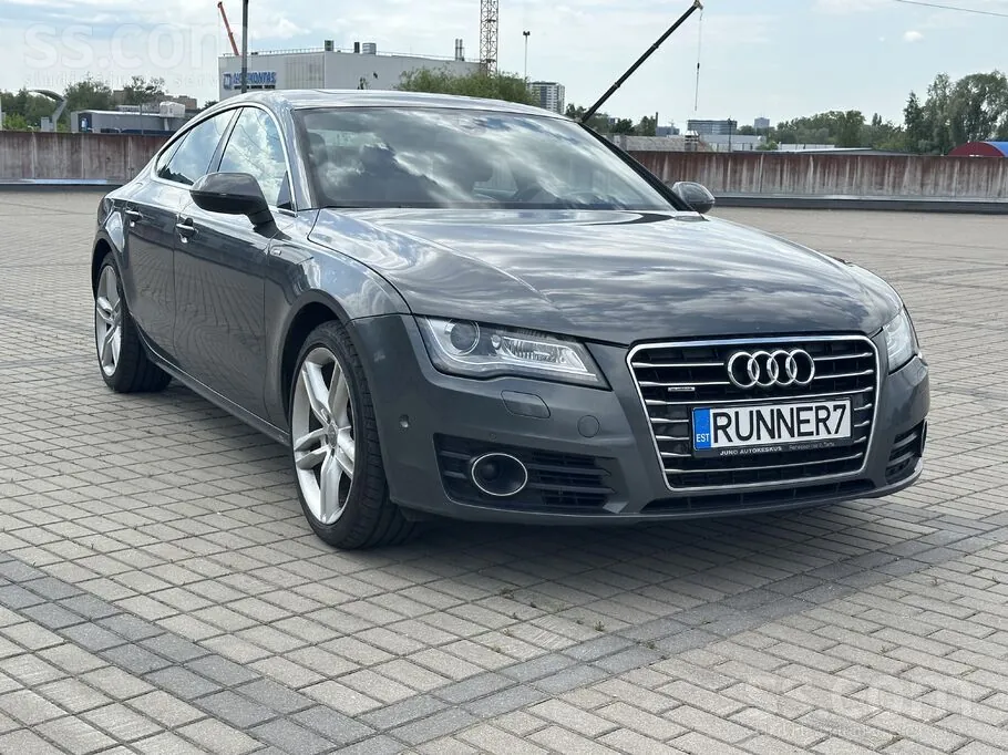 Audi A7 2011 photo 2