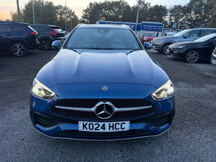 Mercedes-Benz C-Class 2024 photo 4