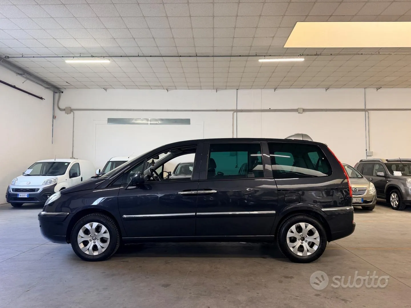 Citroen C8 2012 photo 4