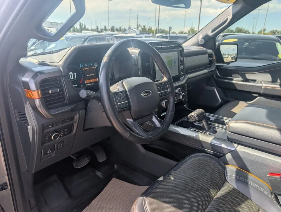 Ford F-150 2023 photo 2