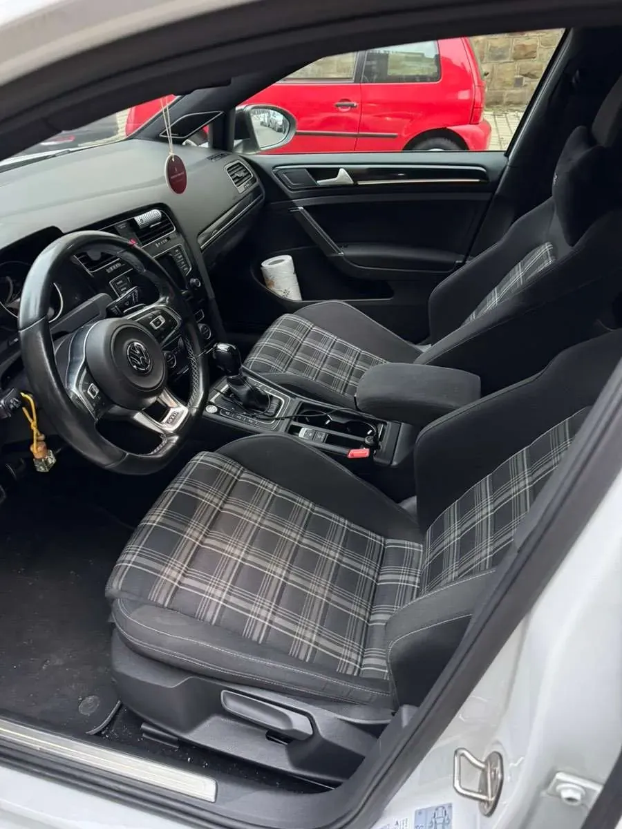 Volkswagen Golf 2014 photo 3