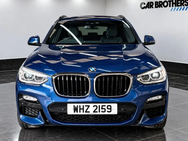 BMW X3 2018 photo 2