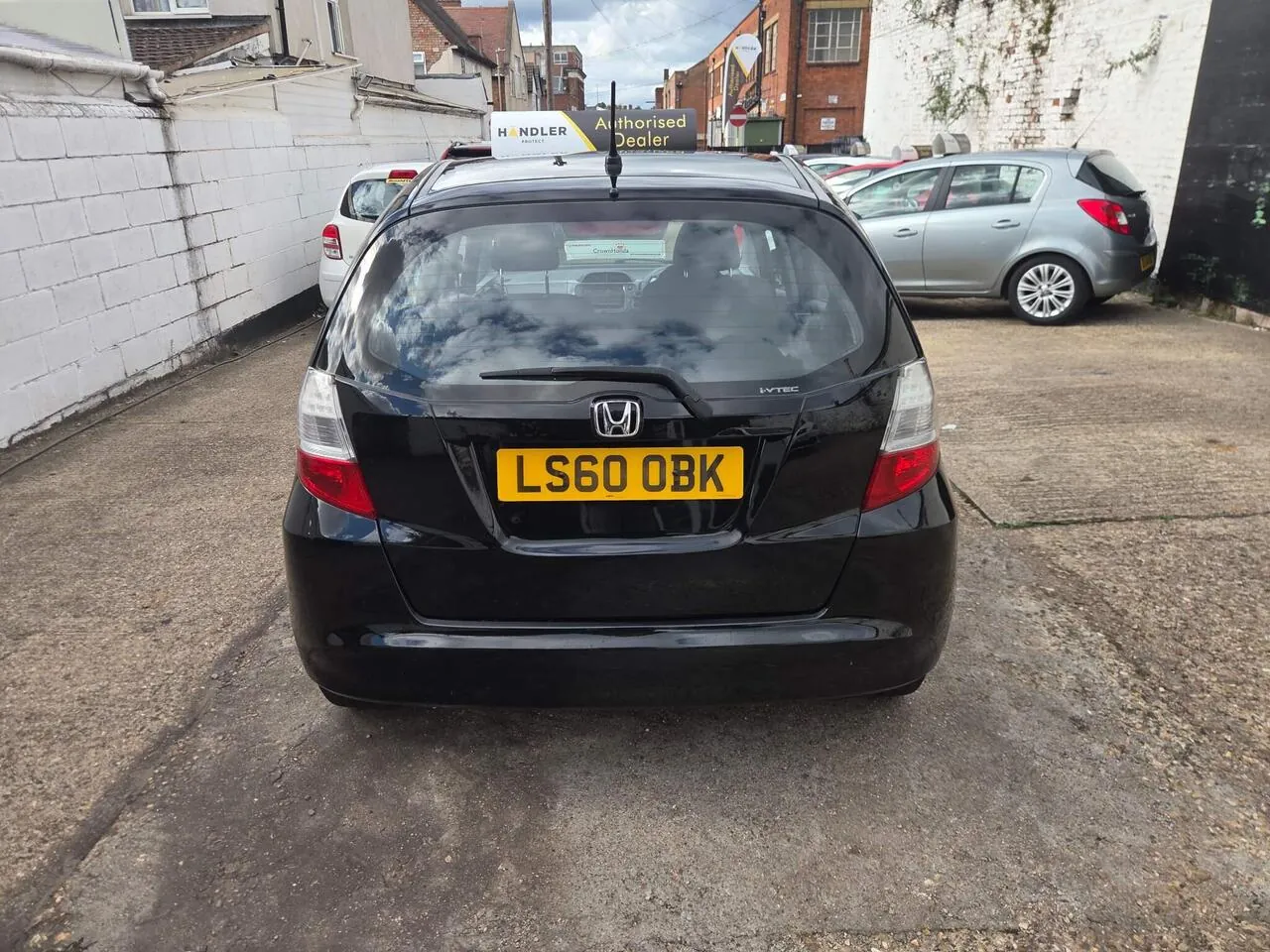 Honda Jazz 2010 photo 3