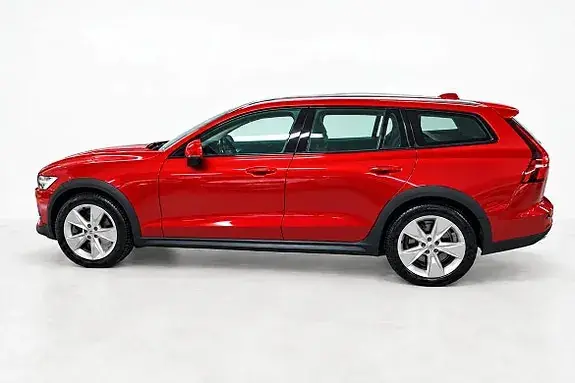 Volvo V60 Cross Country 2019 photo 2
