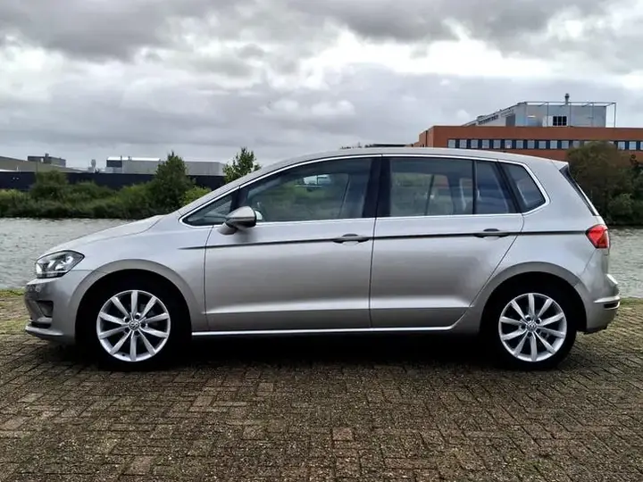Volkswagen Golf Sportsvan 2017 photo 3