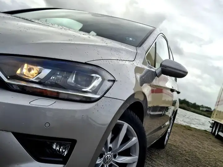 Volkswagen Golf Sportsvan 2017 photo 2