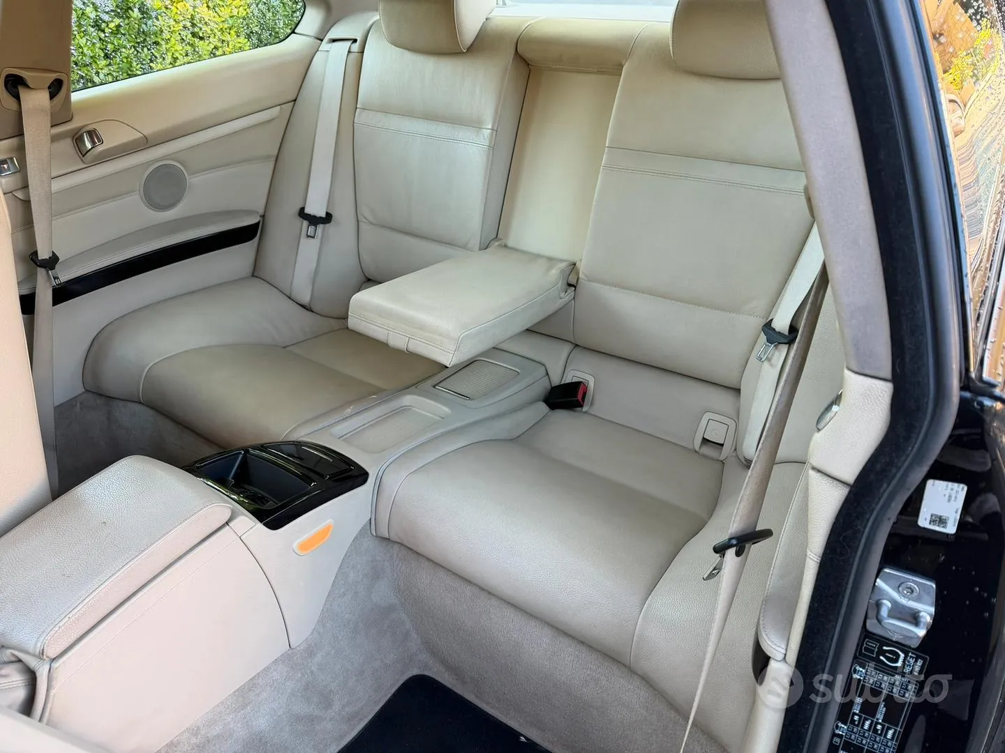 BMW 3 Series 2011 photo 5