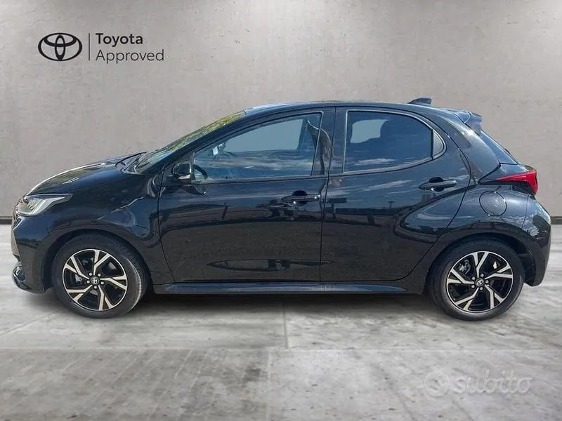 Toyota Yaris 2025 photo 3