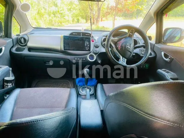 Honda Fit 2013 photo 2
