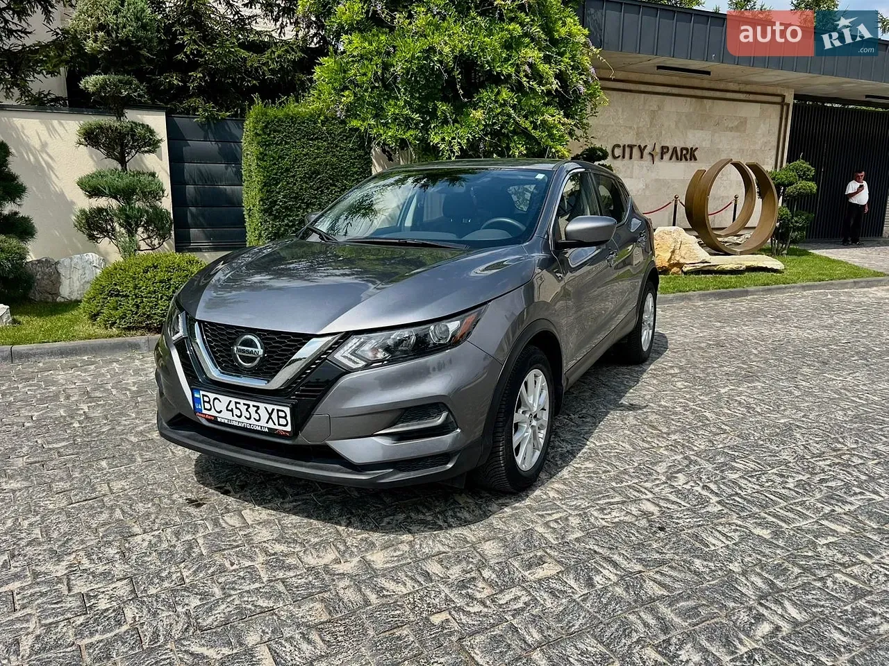 Nissan Rogue Sport 2020 photo 3